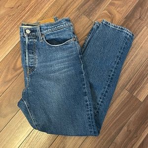 Levi’s Wedgie Fit Women’s Jeans, Size 29